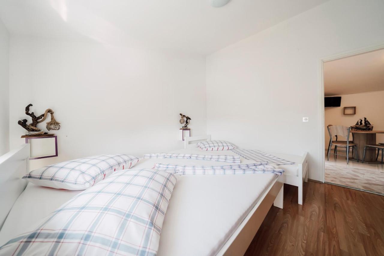 Apartman Melita Appartement Zadar Buitenkant foto