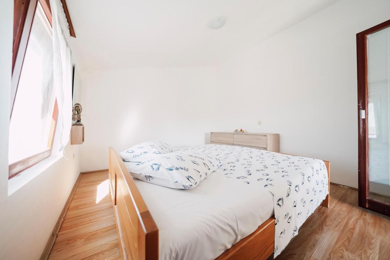 Apartman Melita Appartement Zadar Buitenkant foto