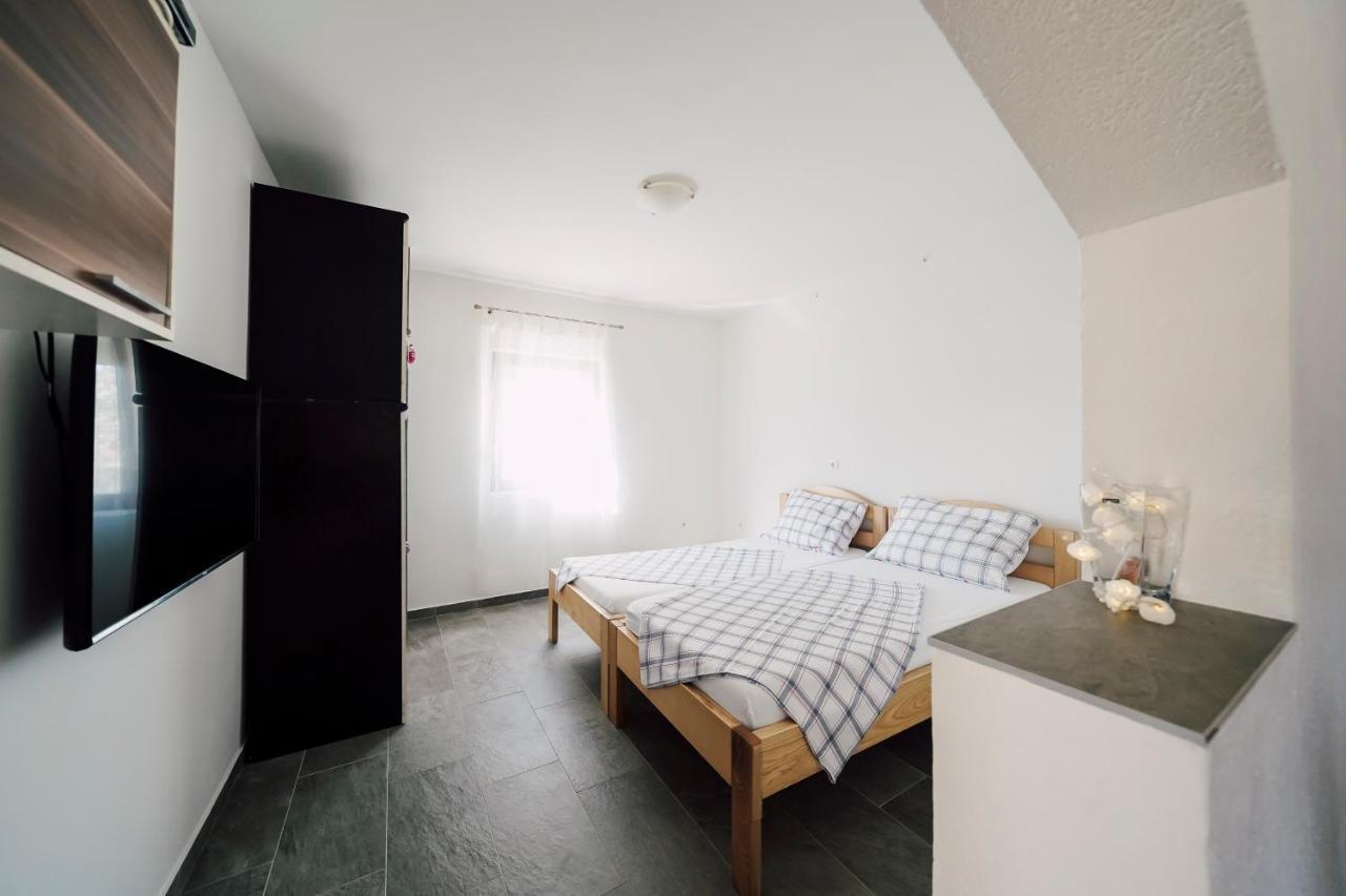 Apartman Melita Appartement Zadar Buitenkant foto